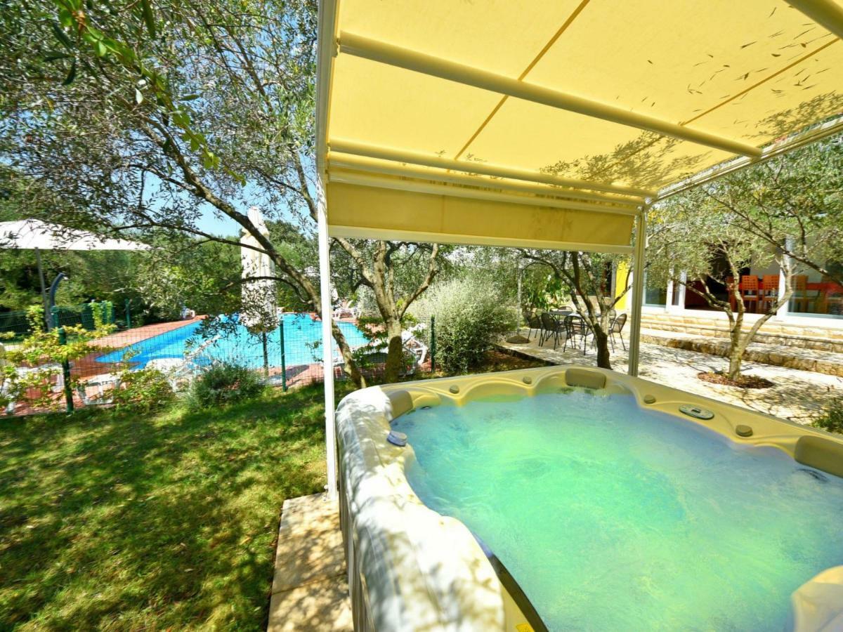 Villa Yellow House By Interhome Diklo Exterior foto